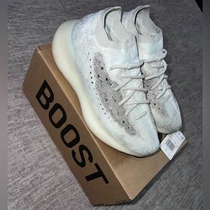 Yeezy Boost 380 Calglo Size 7
